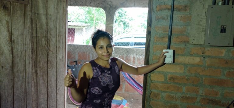 Inauguran proyecto de electrificación en Wiwilí, Jinotega