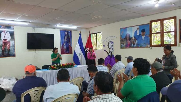 INAFOR reconoce labor de los viveristas