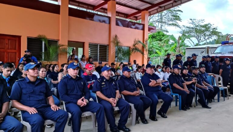 Inauguran estación de bomberos en Dipilto