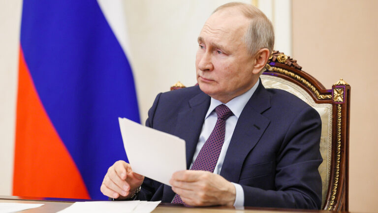 Putin anuncia nueva redacción del concepto de política exterior