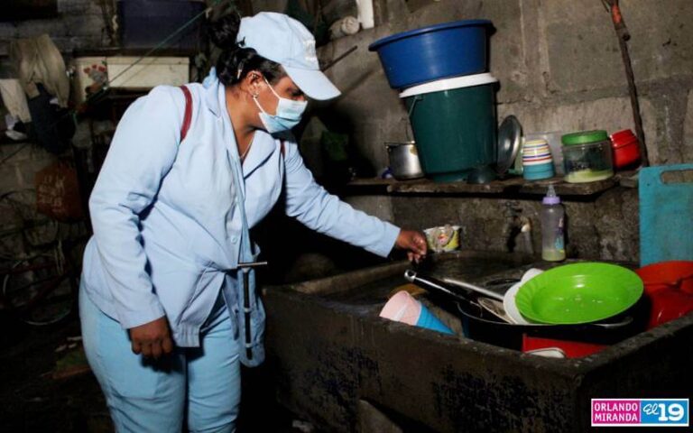 Realizan jornada de abatización en el barrio Hugo Chávez