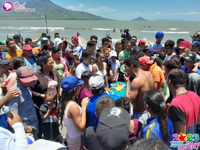 Afluencia de turistas en balnearios de León
