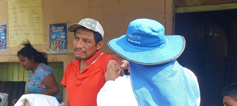 Feria de Salud llega al barrio Coprenic