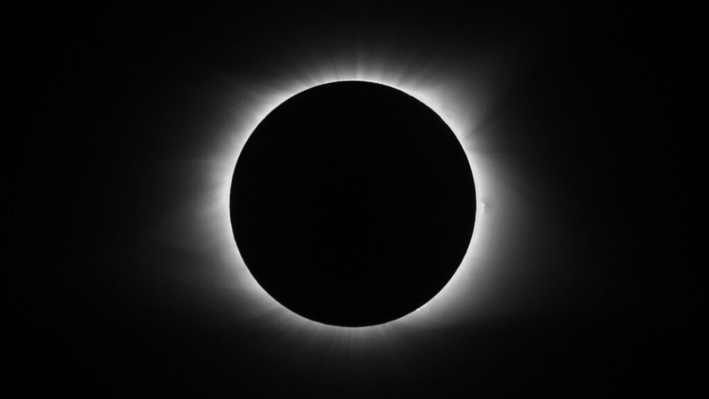 El 20 de abril se producirá un eclipse solar híbrido