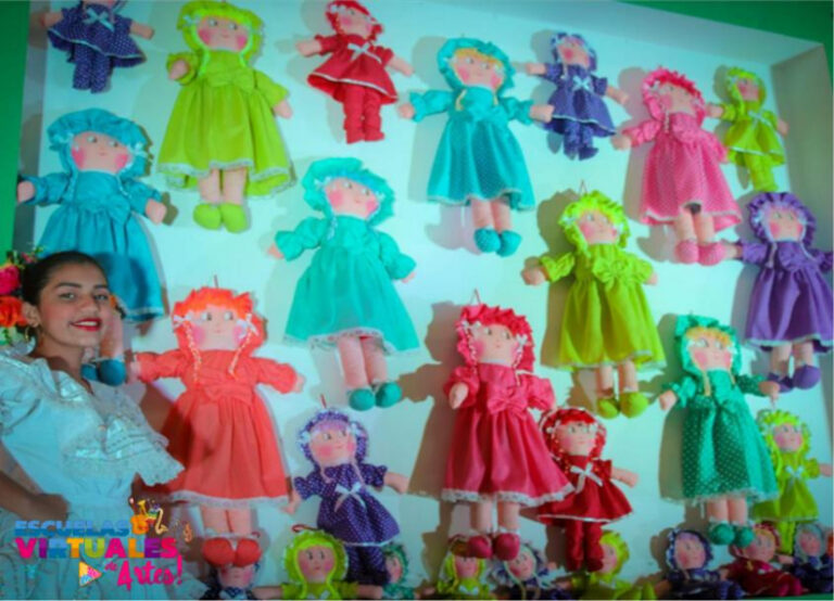 Lanzan curso “Muñecas Albita”