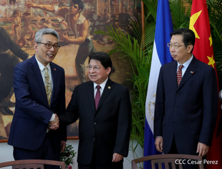 Nicaragua y China trabajan en el fortalecimiento de su cooperación