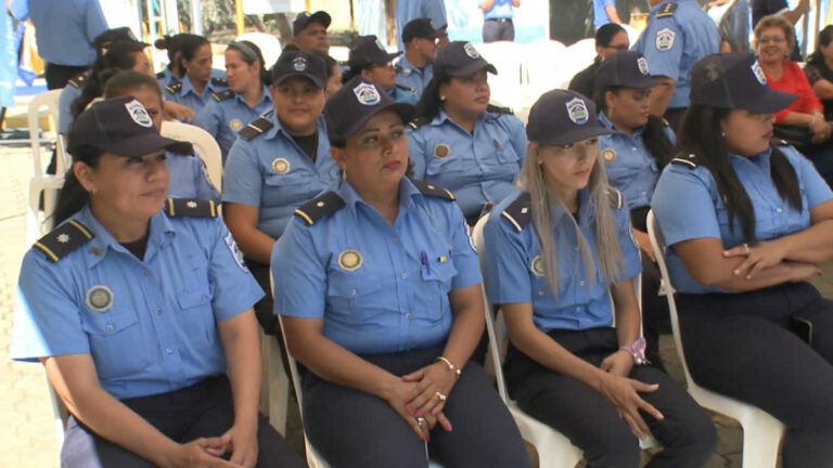 Policía Nacional en cumplimiento a la Política de Equidad de Género