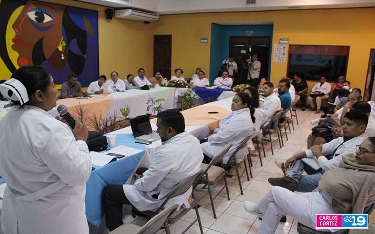 MINSA lanza primer curso de Bioseguridad y Manejo Instrumental Odontológico