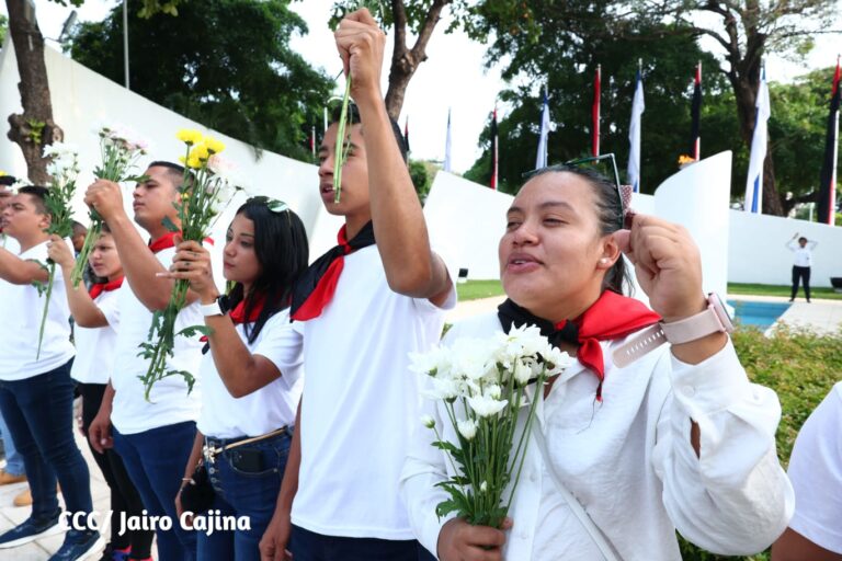 Juventud Sandinista homenaje al Comandante Tomás Borge Martínez