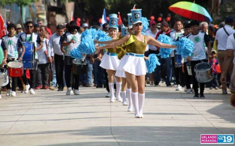 Familias de Ciudad Sandino inauguran 265 metros lineales de calles de concreto