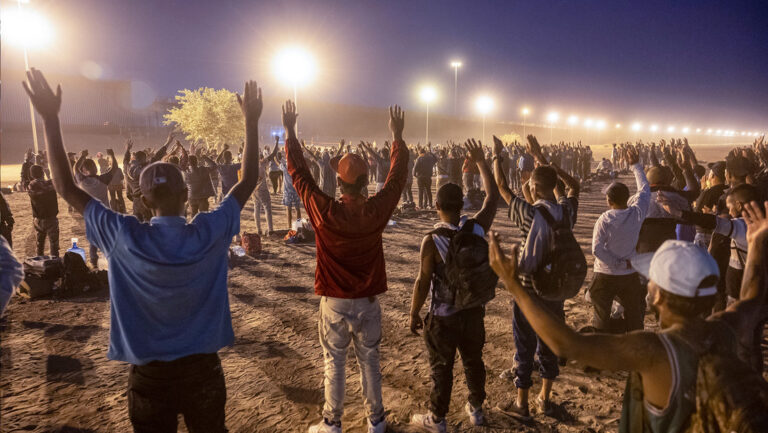 EEUU cree que habrá caos en la frontera cuando levante las restricciones