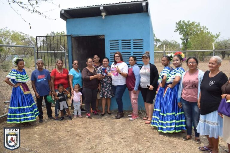 Inauguran bomba clorinadora en el municipio de León