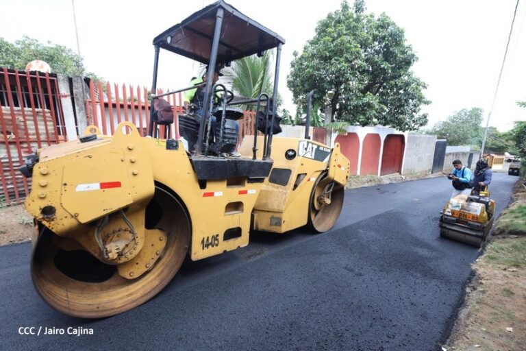 Avanza construcción de nuevas calles en el barrio Arges Sequeira