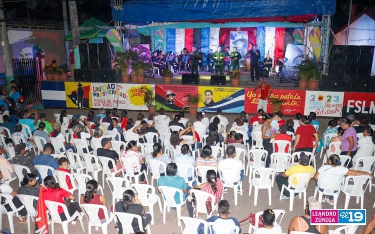 Realizan festival en celebración del 128 Aniversario del Natalicio del General Sandino