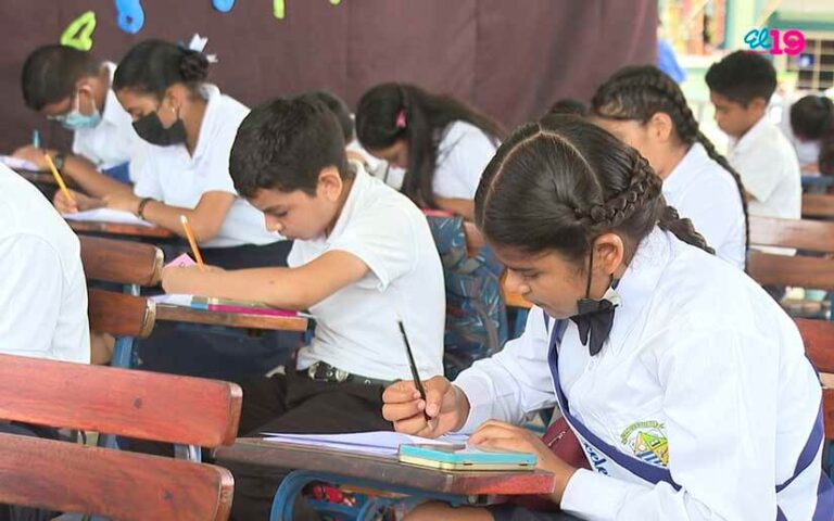 Estudiantes de primaria participaron en el “Certamen Matemáticas Amigables”