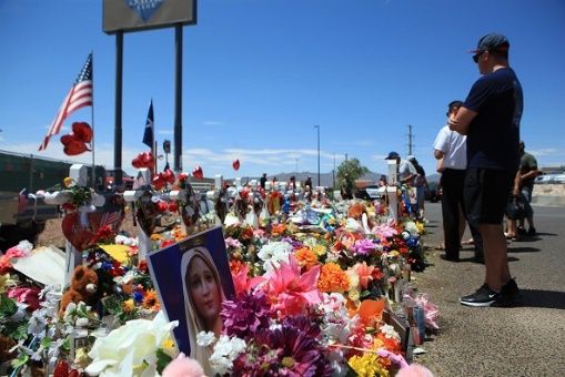 Asesinan a cuatro miembros de una familia en EEUU