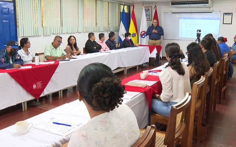 Realizan Encuentro de Escuelas Formadoras de Profesionales de la Salud