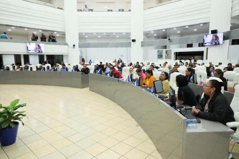 Parlamento destaca labor de las madres nicaragüenses