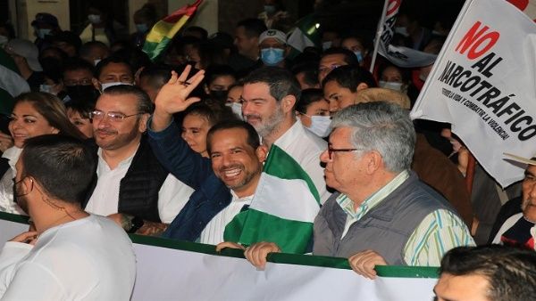 Dictan prisión preventiva contra Camacho en Bolivia