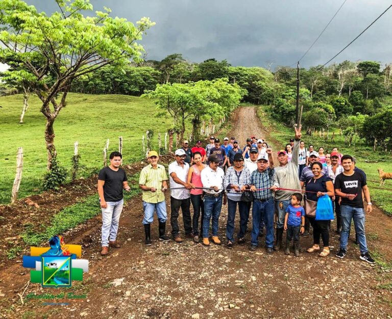 Familias de Boaco inauguran 5 km de reparación de la carretera