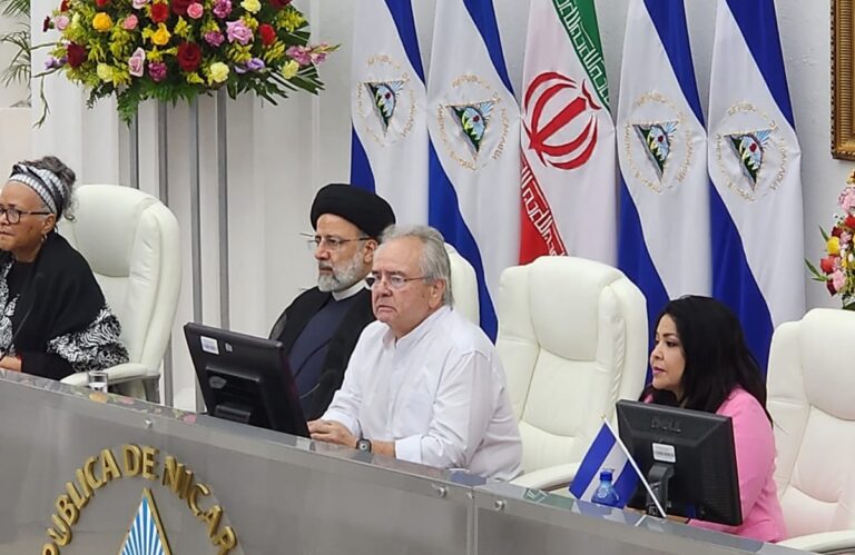 Diputados del parlamento nicaragüense reciben visita del presidente iraní, Ebrahim Raisi