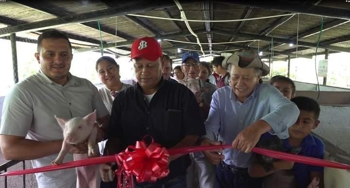 Granja de mejoramiento se inaugura en San Rafael del Norte