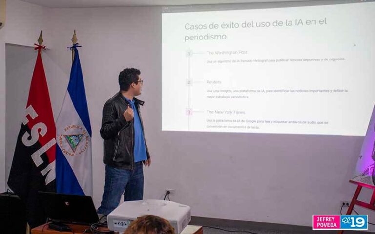 Realizan taller tecnológico “Carlos, Luz y Victorias”