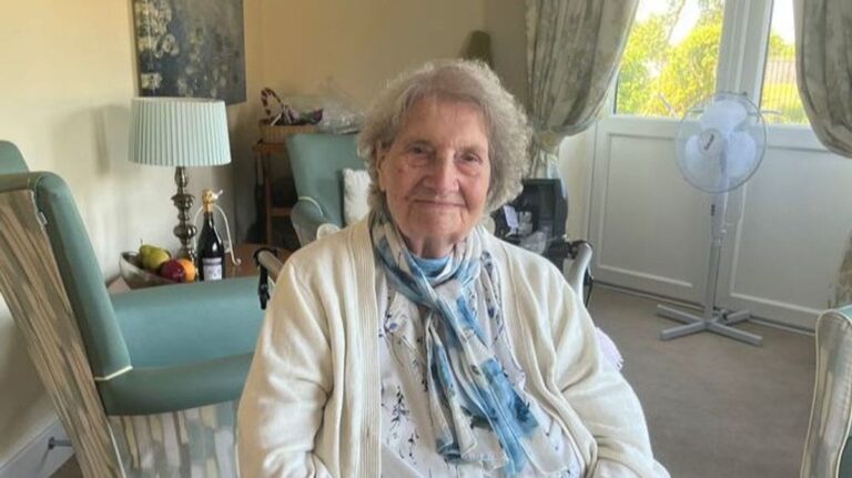 Longeva dice que Tik Tok la mantiene viva