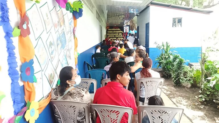 Rehabilitan centro escolar en San Marcos