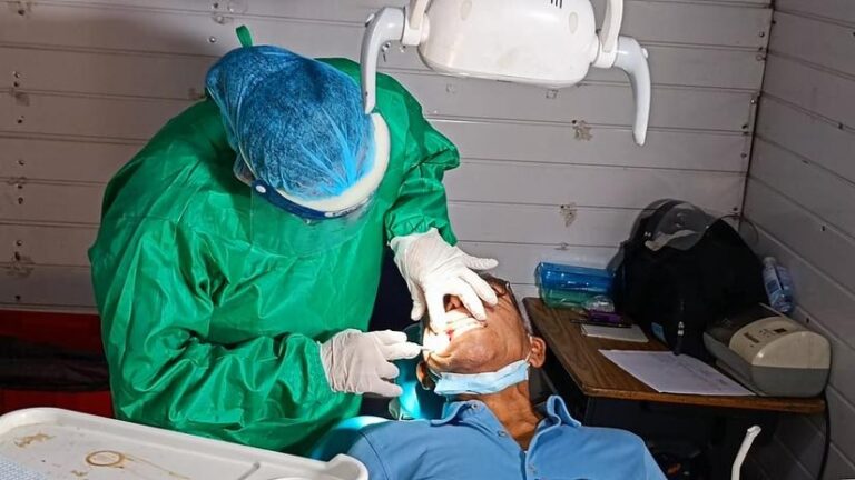 Realizan feria de la salud en el barrio Rubén Darío