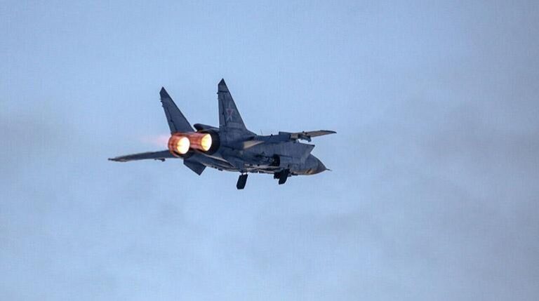 Un avión ruso se estrella en Kamchatka