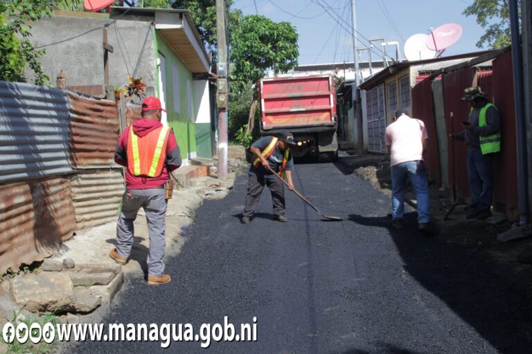 Avanza mejoramiento de vías de acceso del barrio Carlos Marx