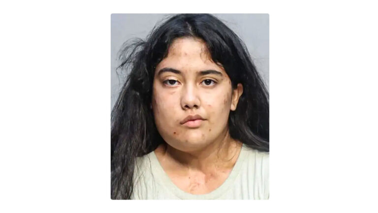 Mujer contrata a un sicario para asesinar a su hijo de 3 años