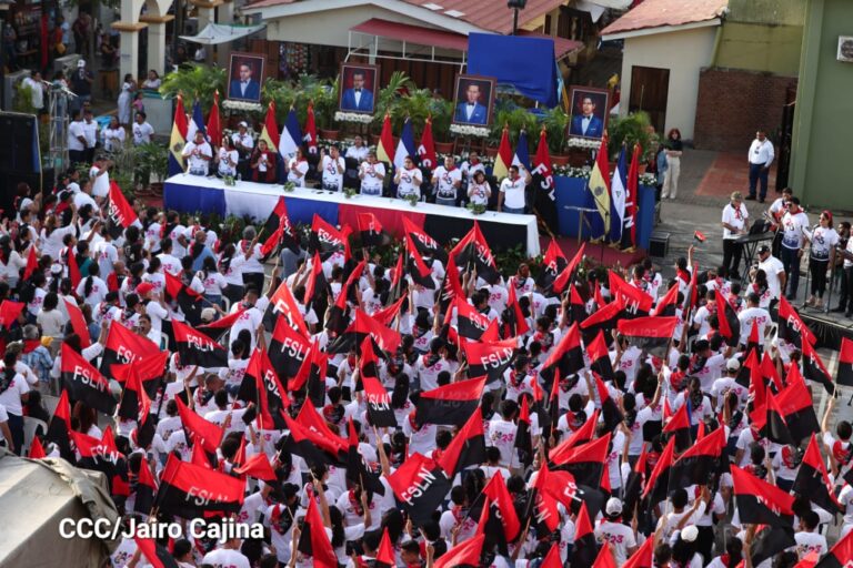 Conmemoran el 64 aniversario de la masacre del 23 de julio en León