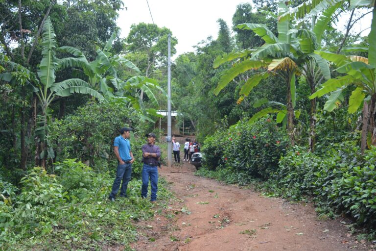 ENATREL inaugura proyecto de electrificación en Jinotega
