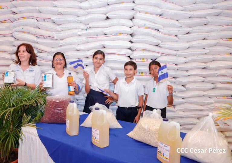Trasladan tercera merienda escolar del año al Caribe de Nicaragua