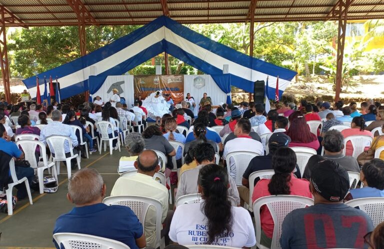 Saludan el 43 aniversario de la Cruzada Nacional de Alfabetización en Carazo