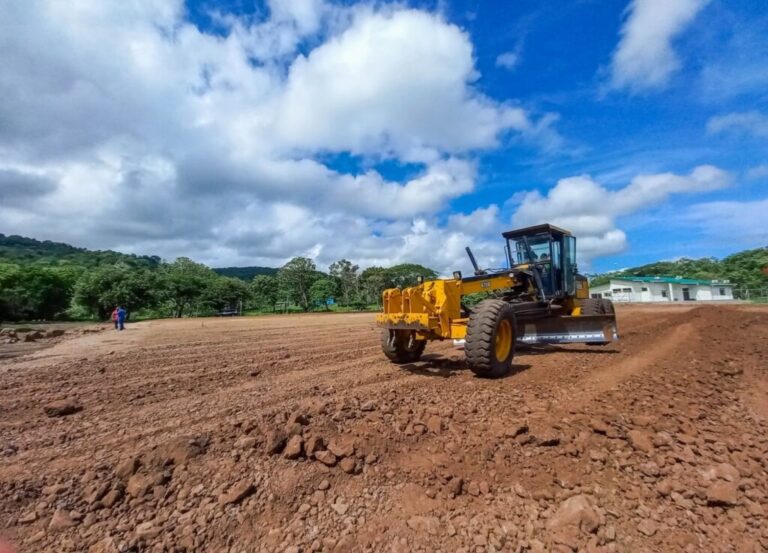Avanza la construcción del estadio de fútbol en Boaco