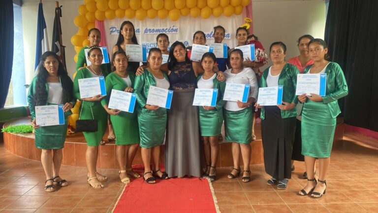 Certifican a 80 protagonistas de las Escuelas Municipales de Oficio de El Cuá