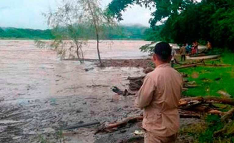Mueren dos personas a consecuencia de la tormenta tropical Franklin