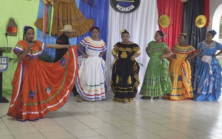 Sistema Penitenciario Nacional realiza feria gastronomica