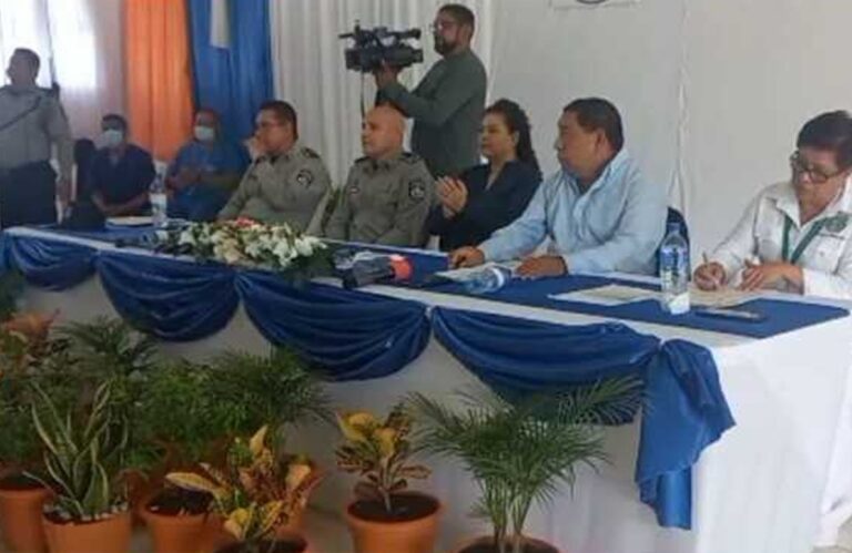 Funcionarios del Penitenciario y privados de libertad inician estudios superiores