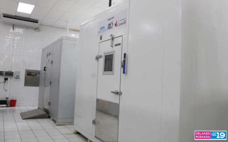 Nicaragua cuenta con dos nuevas cámaras frías para almacenar vacunas