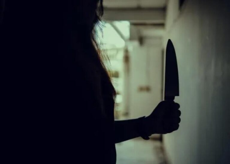 Joven apuñala a su abuelo porque le pidió que se bañara