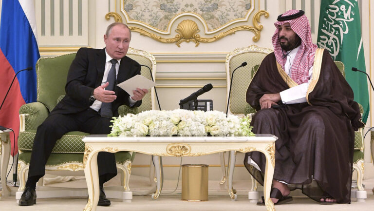 Presidente Putin y príncipe heredero de Arabia Saudita mantienen una conversación telefónica