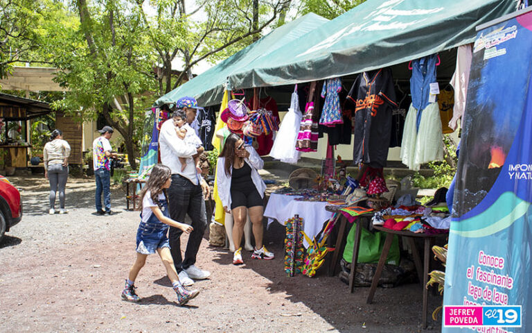 Inauguran Feria Ambiental en el Parque Nacional Volcán Masaya