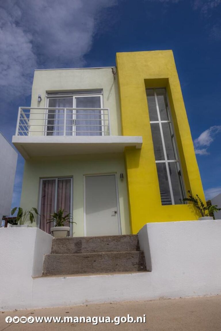 Familias visitan proyecto habitacional “Nuevas Victorias”