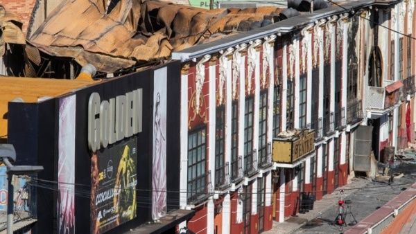Localizan cinco cadáveres tras incendio en discotecas en España
