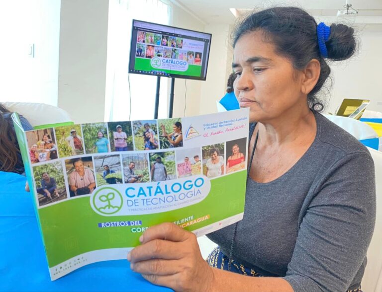 Capacitan a productores sobre tecnologías adaptables al cambio climático