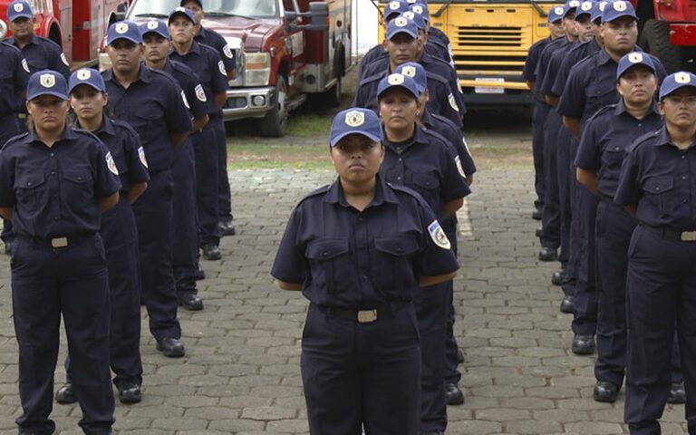 Academia Nacional de Bomberos inicia curso de capacitación para nuevos profesionales